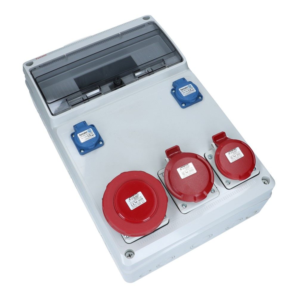 Wandverdeelkast voorbedraad IP44 1x CEE 63A 5p 1x32A 5p 1x16A 5p 2x schuko