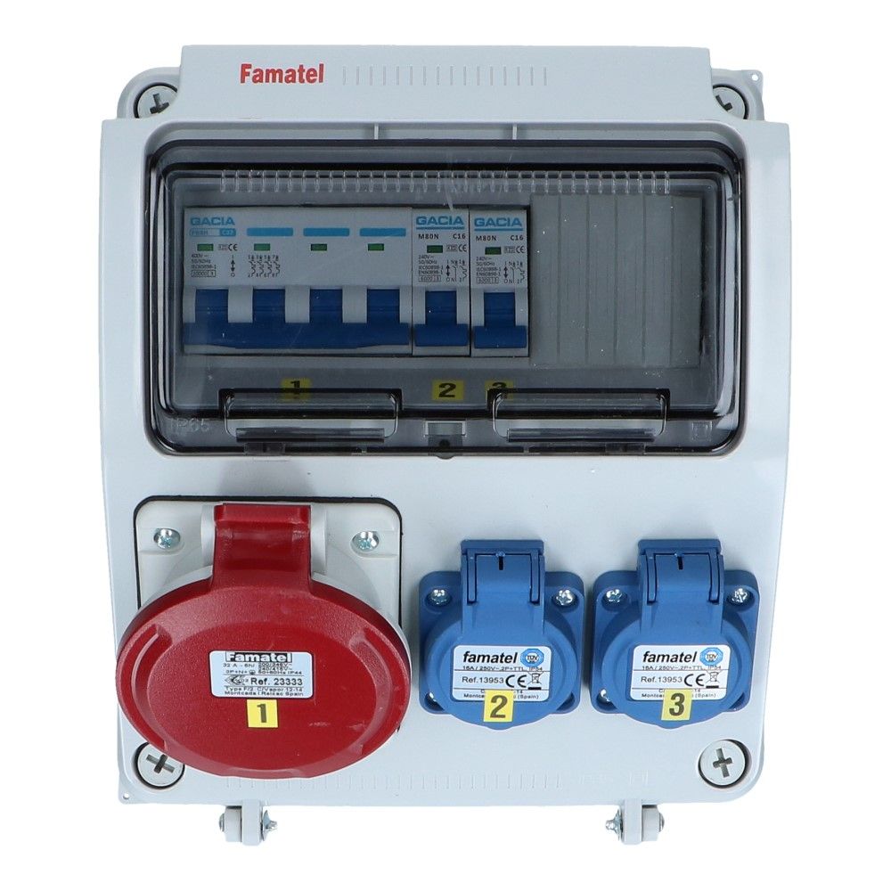 Wandverdeelkast IP44  beveiligd: 1x CEE 32A 5p 2x schuko