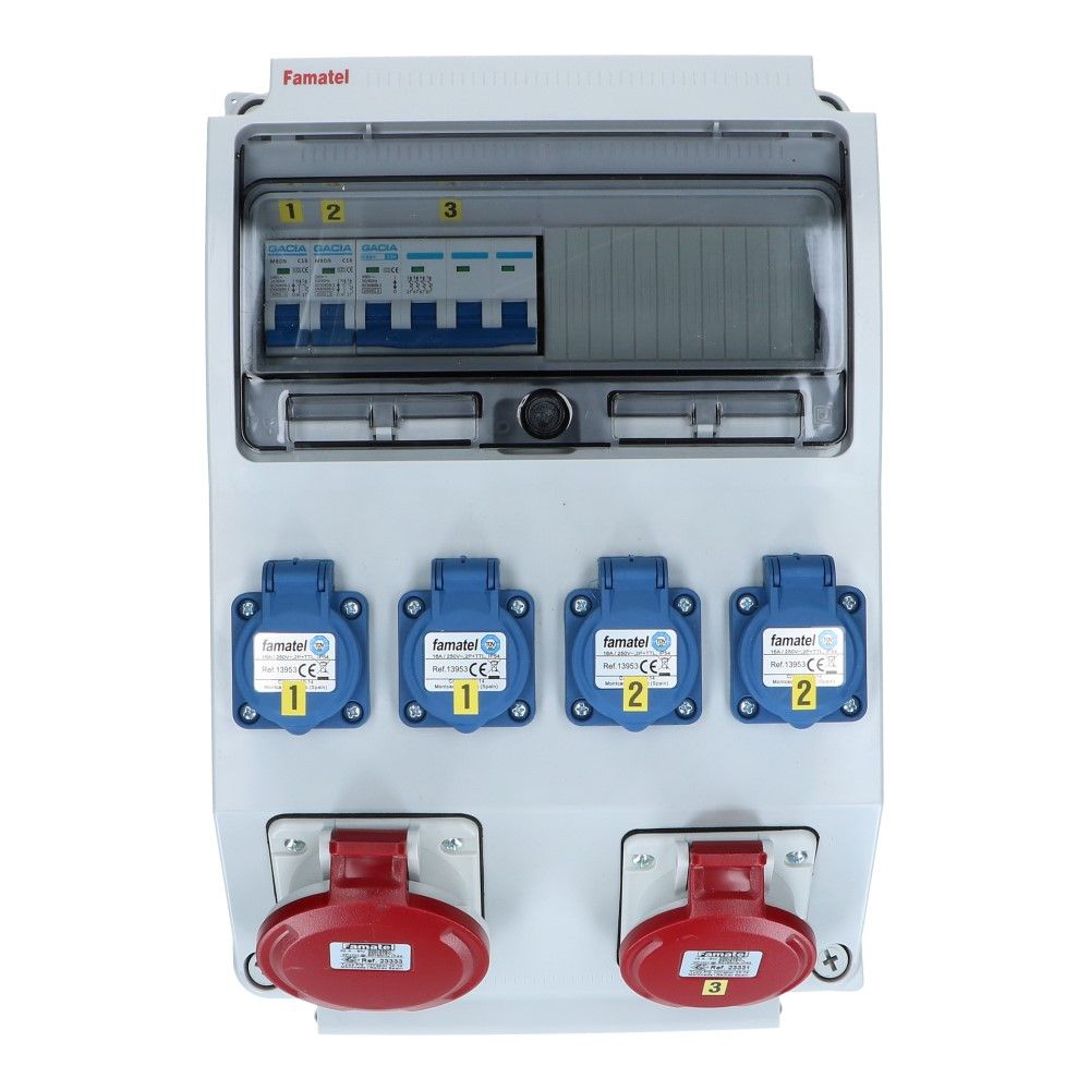 Wandverdeelkast IP44 1x CEE 32A 5p beveiligd: 1x16A 5p 4x schuko per 2