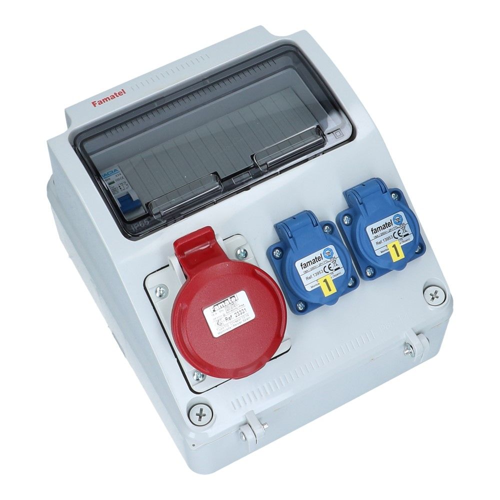 Wandverdeelkast IP44 1x CEE 16A 5p beveiligd: 2x schuko per 2