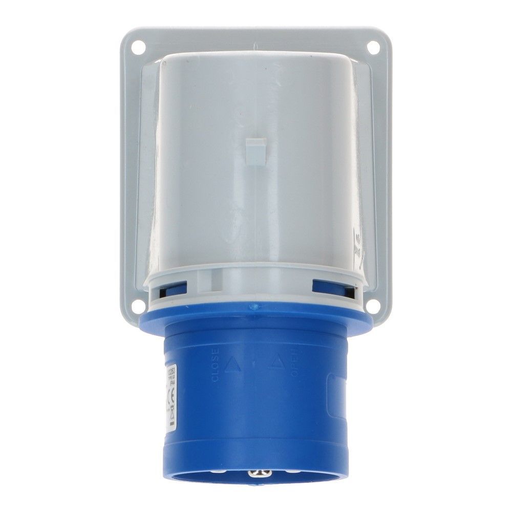CEE male 3 polig 6H 32A IP44 wcd 220-240VAC