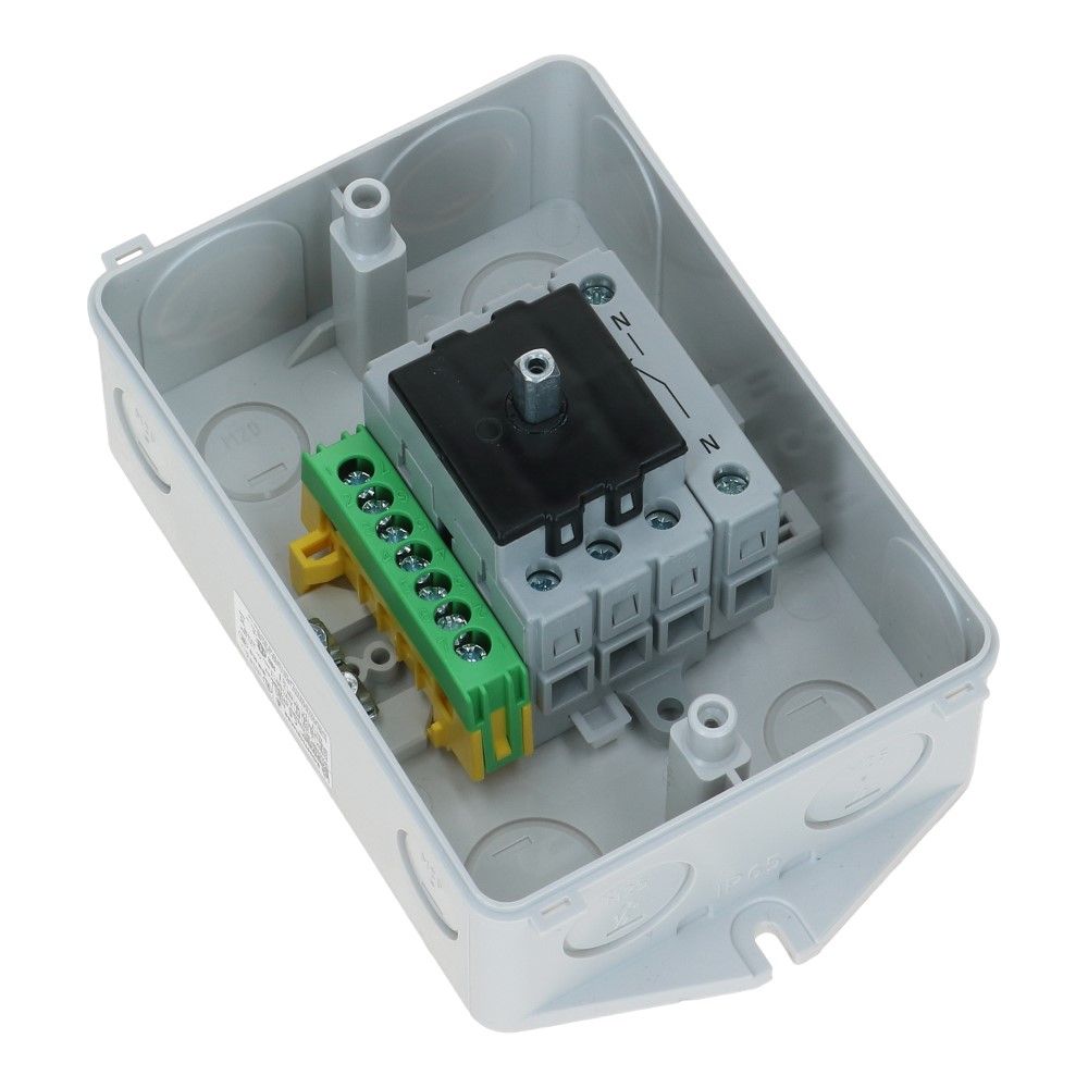PV-werkschakelaar 25A 4 polig IP65 met 7x PE
