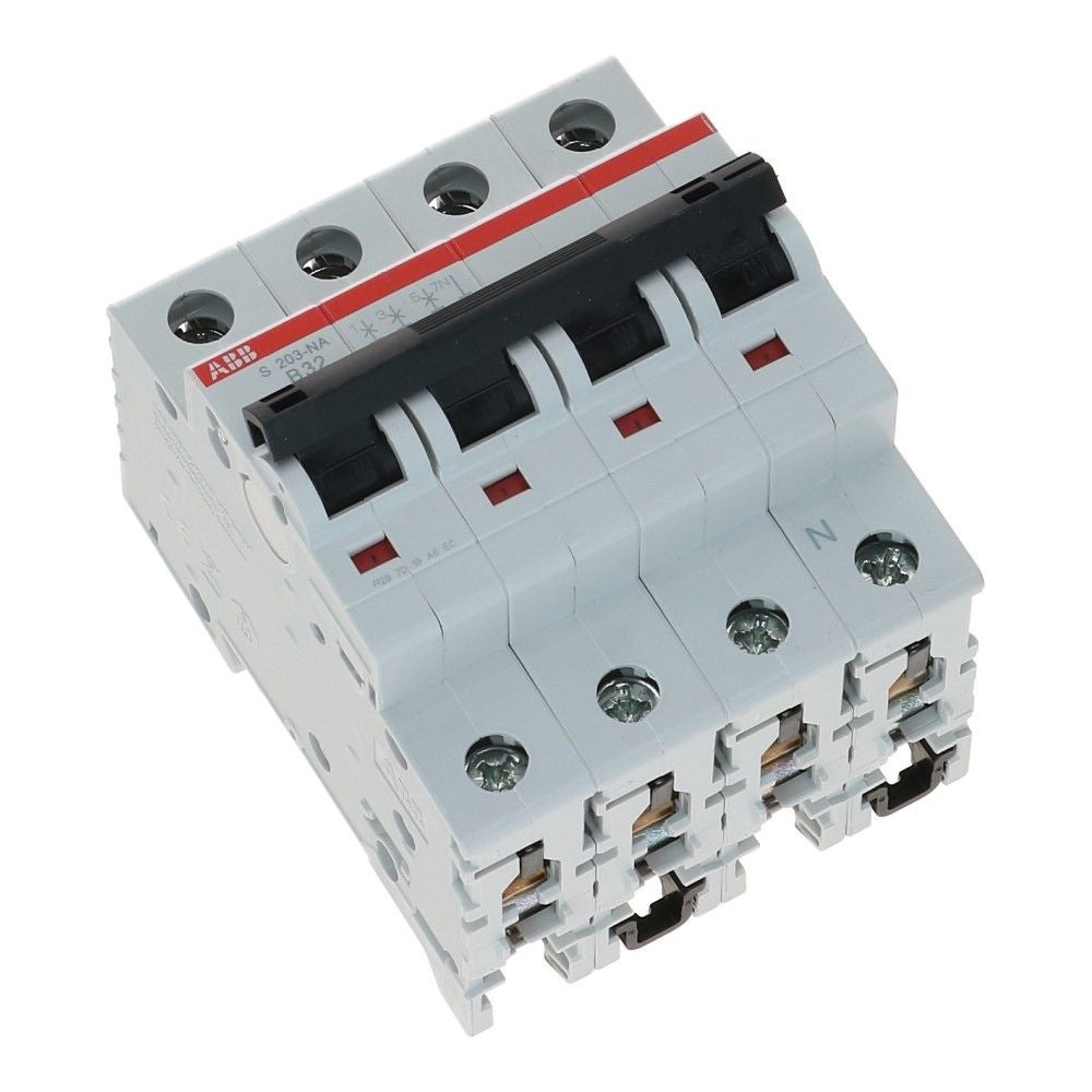 ABB Installatieautomaat 3 polig + nul B32 6kA S203-B32NA