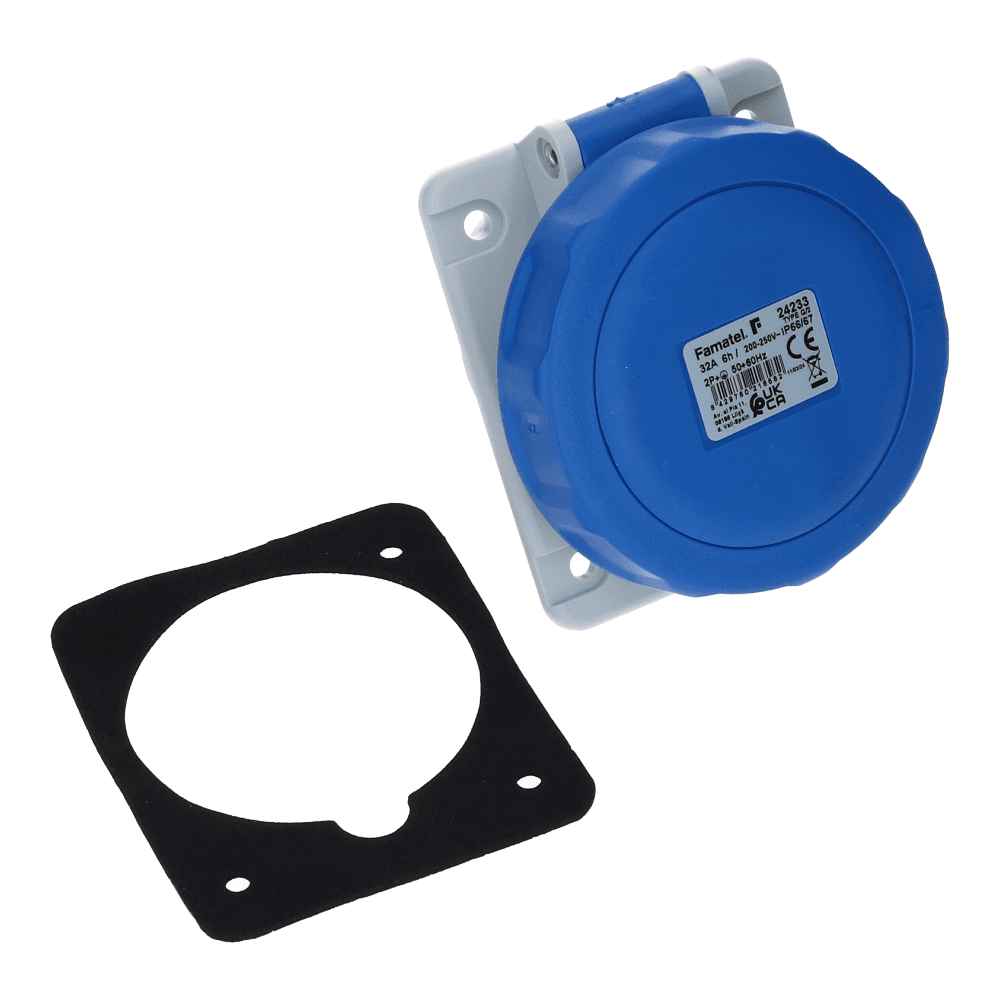 CEE female 3 polig 6H 32A IP67 inbouw wcd 220-240VAC