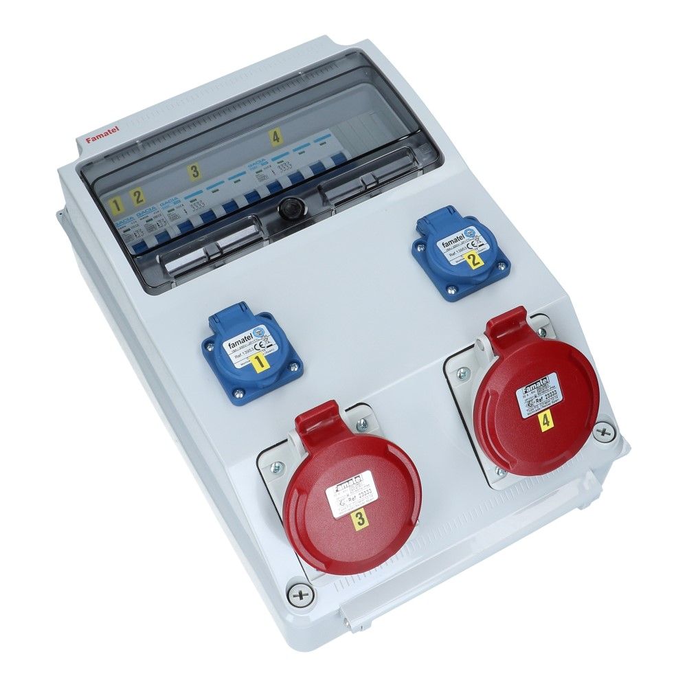 Wandverdeelkast IP44 beveiligd: 2x CEE 32A 5p 2x schuko