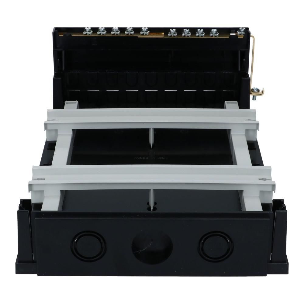Ledige groepenkast 2x12 modules met verhoogd met buisinvoer
